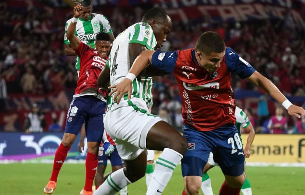 Resultados en Vivo: Atlético Nacional 0-0 Independiente Medellín y América vs. Millonarios en Acción