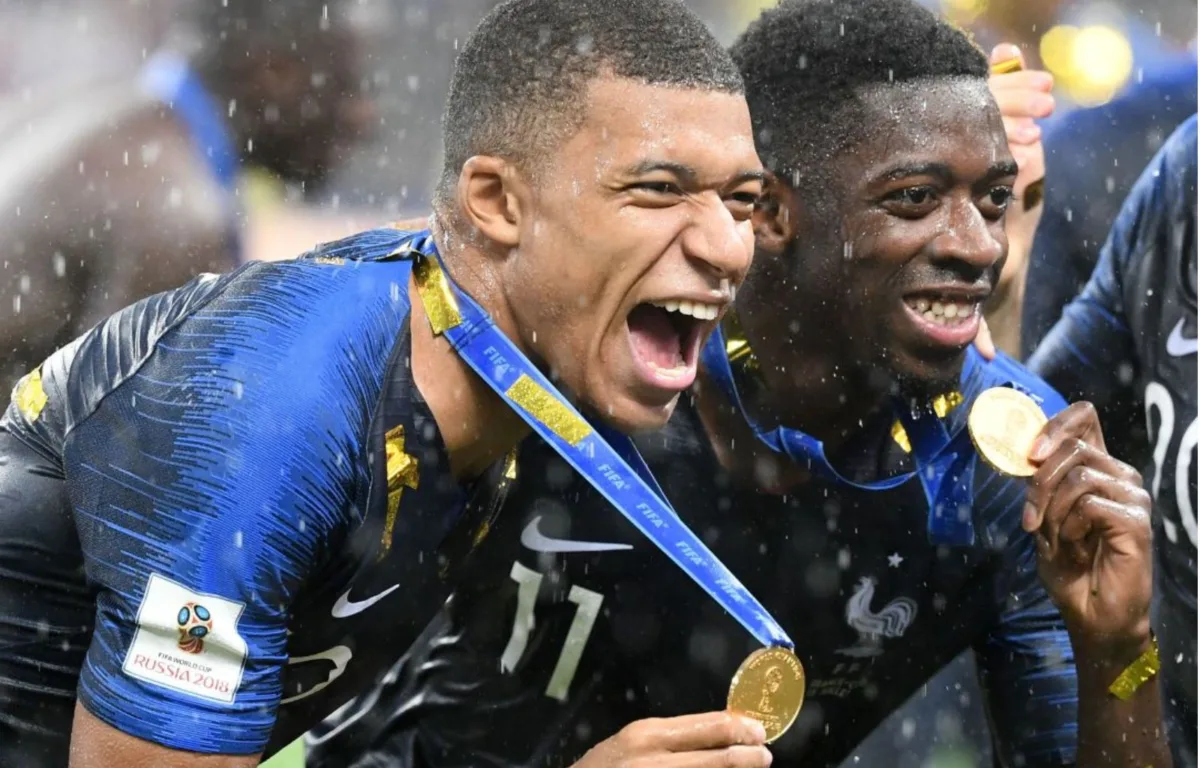 Mbappé, entre la sinceridad, la ambición y la polémica
